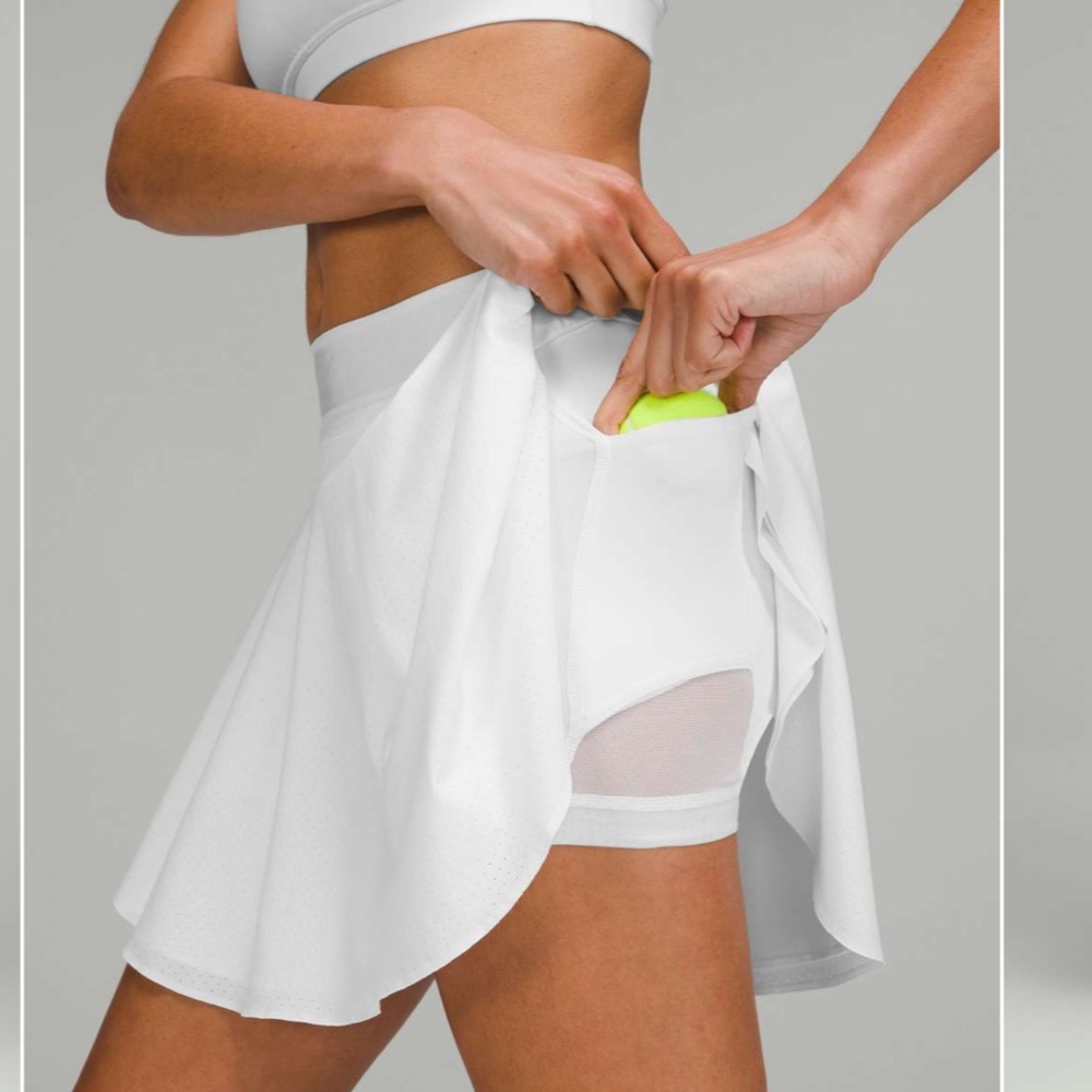 Lululemon Court Rival Perforated High-Rise Skirt *Long
White Sz 14
